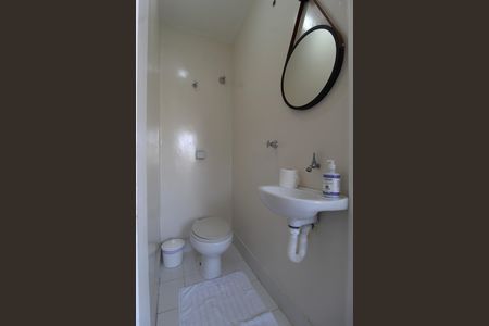 Apartamento à venda com 95m², 2 quartos e sem vagaLavabo