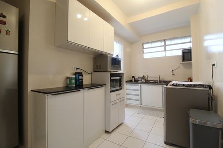 Apartamento à venda com 95m², 2 quartos e sem vagaCozinha