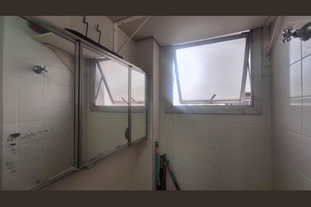 Apartamento para alugar com 66m², 2 quartos e 1 vagaBanheiro de serviço