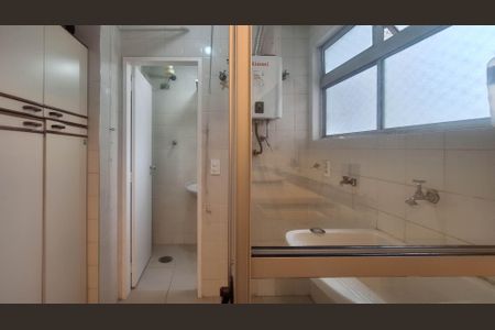 Apartamento para alugar com 66m², 2 quartos e 1 vagaÁrea de Serviço