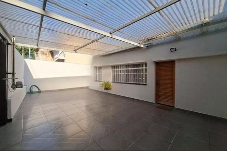 Casa à venda com 200m², 3 quartos e 4 vagasFoto 01