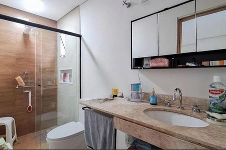 Casa à venda com 200m², 3 quartos e 4 vagasFoto 01