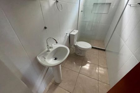 Casa para alugar com 31m², 1 quarto e sem vagaBanheiro