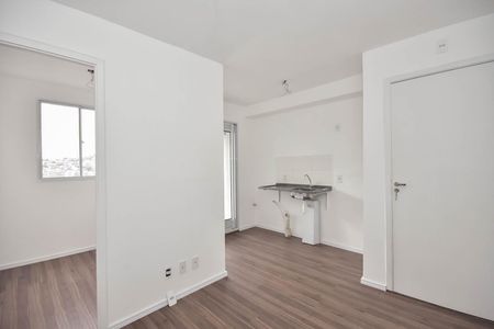 Apartamento para alugar com 34m², 2 quartos e sem vaga Apartamento para alugar com 34m², 2 quartos e sem vagaSala