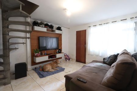 Casa à venda com 75m², 3 quartos e 1 vagaSala