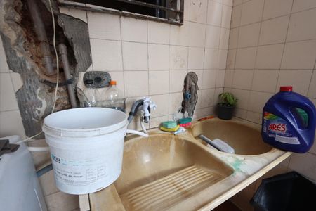 Casa à venda com 75m², 3 quartos e 1 vagaLavanderia