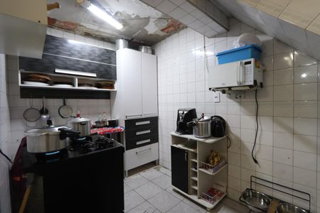 Casa à venda com 75m², 3 quartos e 1 vagaCozinha