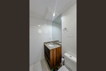 Apartamento à venda com 76m², 3 quartos e 2 vagasBanheiro da Suíte