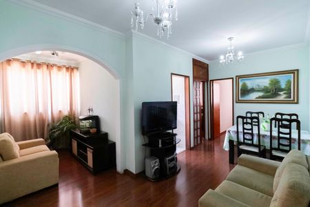 Apartamento à venda com 60m², 3 quartos e 1 vaga Apartamento à venda com 60m², 3 quartos e 1 vagaSala