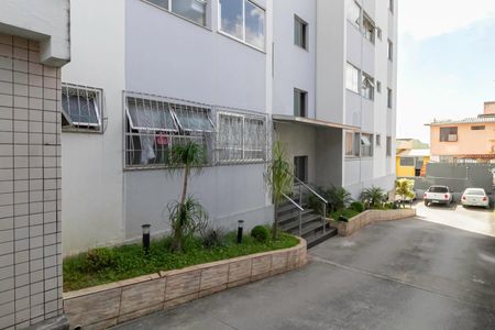 Apartamento à venda com 60m², 3 quartos e 1 vaga Apartamento à venda com 60m², 3 quartos e 1 vagaEntrada