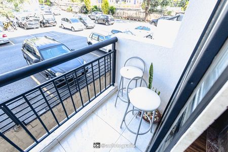 Apartamento à venda com 76m², 3 quartos e 1 vaga Apartamento à venda com 76m², 3 quartos e 1 vagaVaranda