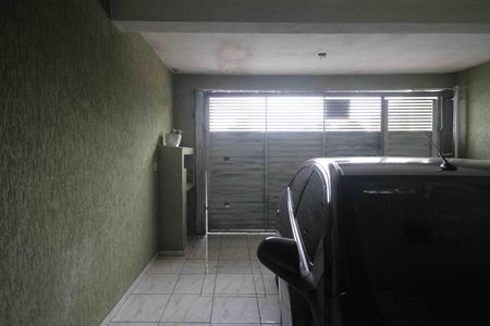 Casa à venda com 138m², 3 quartos e 2 vagas Casa à venda com 138m², 3 quartos e 2 vagasGaragem