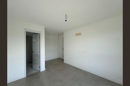 Apartamento à venda com 121m², 3 quartos e 2 vagasSuíte