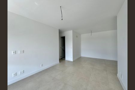 Apartamento à venda com 121m², 3 quartos e 2 vagasSala