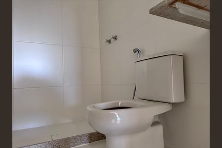 Apartamento à venda com 188m², 4 quartos e 3 vagas Apartamento à venda com 188m², 4 quartos e 3 vagasBanheiro Social