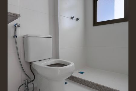 Apartamento à venda com 188m², 4 quartos e 3 vagas Apartamento à venda com 188m², 4 quartos e 3 vagasSuíte 1 - Banheiro