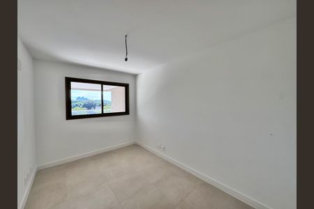 Apartamento à venda com 188m², 4 quartos e 3 vagas Apartamento à venda com 188m², 4 quartos e 3 vagasQuarto 2