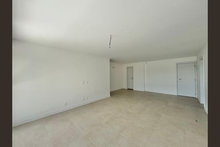 Apartamento à venda com 188m², 4 quartos e 3 vagas Apartamento à venda com 188m², 4 quartos e 3 vagasSala