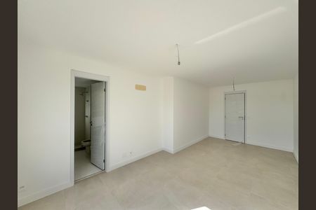 Apartamento à venda com 188m², 4 quartos e 3 vagas Apartamento à venda com 188m², 4 quartos e 3 vagasSuíte 2