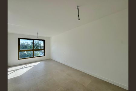 Apartamento à venda com 188m², 4 quartos e 3 vagasSuíte 2