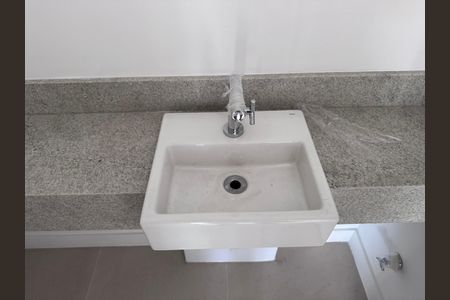 Apartamento à venda com 188m², 4 quartos e 3 vagasLavabo