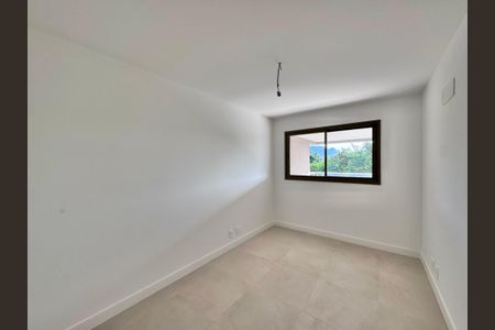 Apartamento à venda com 188m², 4 quartos e 3 vagasQuarto 2