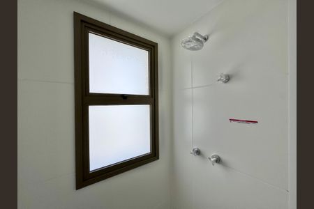 Apartamento à venda com 188m², 4 quartos e 3 vagasSuíte 1 - Banheiro