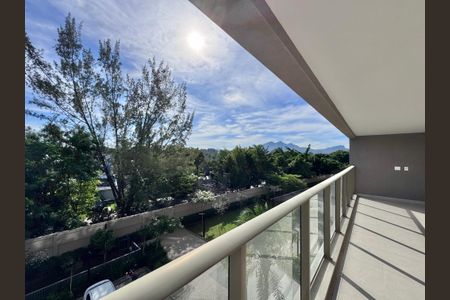 Apartamento à venda com 188m², 4 quartos e 3 vagasVaranda