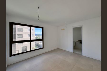 Apartamento à venda com 188m², 4 quartos e 3 vagasSuíte 1