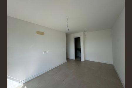 Apartamento à venda com 124m², 3 quartos e 2 vagasSuíte