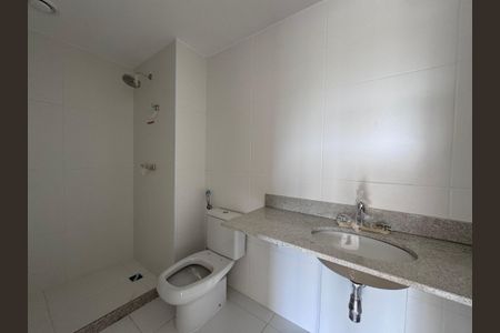 Apartamento à venda com 124m², 3 quartos e 2 vagasBanheiro da Suíte