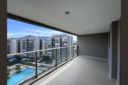 Apartamento à venda com 125m², 3 quartos e 2 vagasVaranda