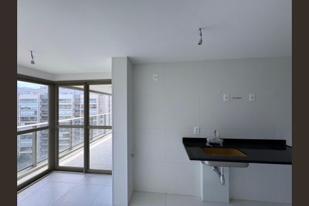 Apartamento à venda com 125m², 3 quartos e 2 vagasCozinha e Área de Serviço