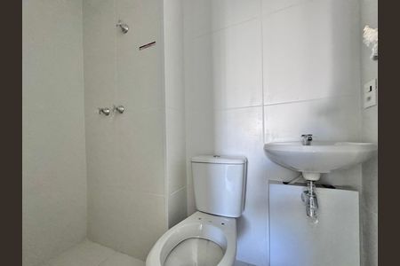 Apartamento à venda com 120m², 3 quartos e 2 vagasBanheiro de Serviço