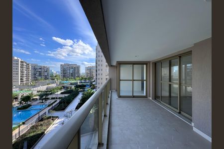 Apartamento à venda com 120m², 3 quartos e 2 vagasVaranda