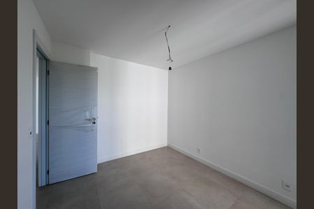 Apartamento à venda com 120m², 3 quartos e 2 vagasQuarto 2