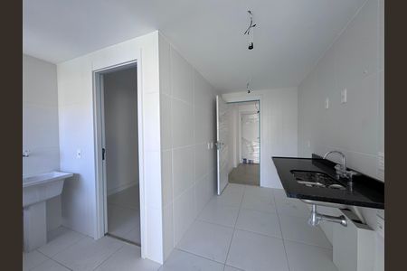 Apartamento à venda com 120m², 3 quartos e 2 vagasCozinha e Área de Serviço