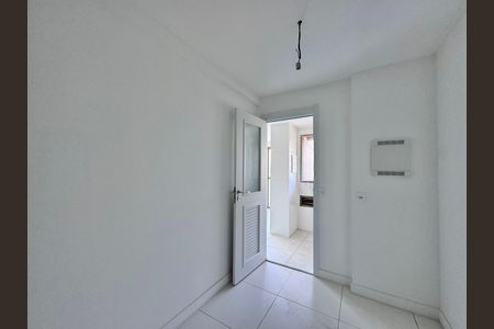 Apartamento à venda com 124m², 3 quartos e 2 vagasQuarto de Serviço