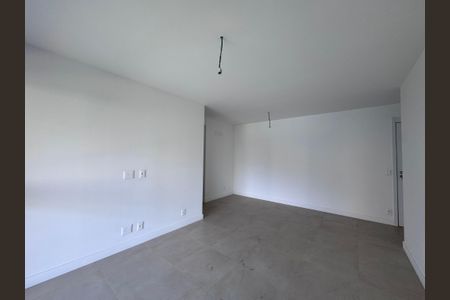 Apartamento à venda com 125m², 3 quartos e 2 vagasSala