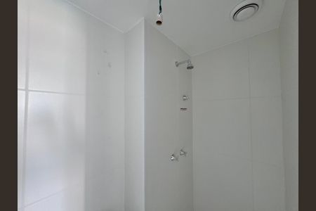 Apartamento à venda com 125m², 3 quartos e 2 vagasBanheiro de Serviço