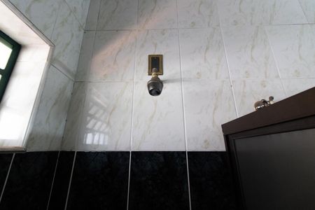 Casa à venda com 390m², 4 quartos e sem vagaBanheiro da Suíte 2