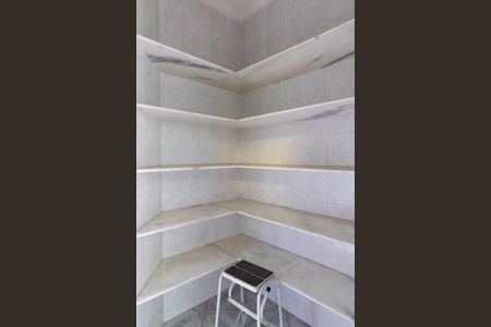 Casa à venda com 390m², 4 quartos e sem vagaDespensa