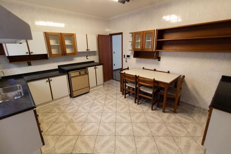 Casa à venda com 390m², 4 quartos e sem vagaCozinha