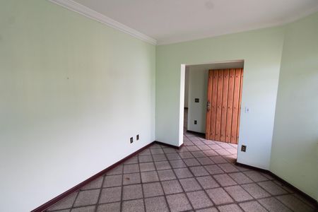 Casa à venda com 390m², 4 quartos e sem vagaSala de TV