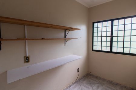 Casa à venda com 390m², 4 quartos e sem vagaQuarto de Serviço