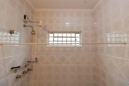 Casa à venda com 390m², 4 quartos e sem vagaBanheiro da Suíte 4