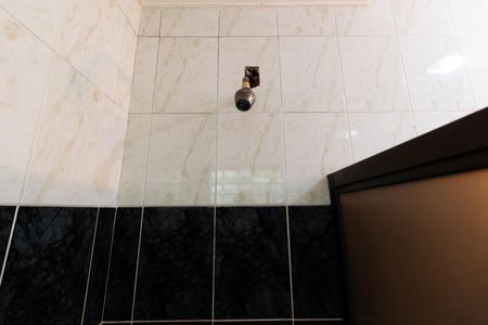 Casa à venda com 390m², 4 quartos e sem vagaBanheiro da Suíte 