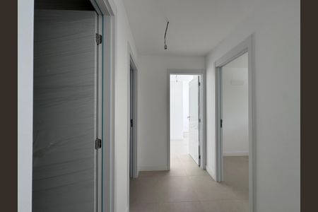 Apartamento à venda com 121m², 3 quartos e 2 vagasCorredor