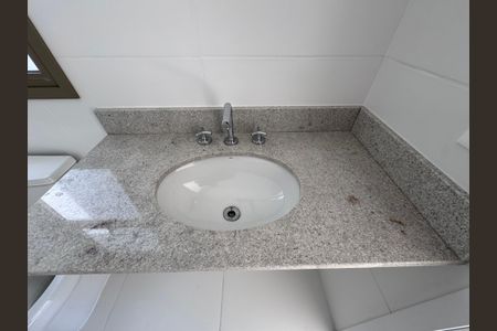 Apartamento à venda com 121m², 3 quartos e 2 vagasSuíte - Banheiro