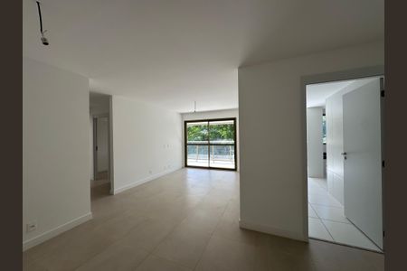 Apartamento à venda com 121m², 3 quartos e 2 vagasSala